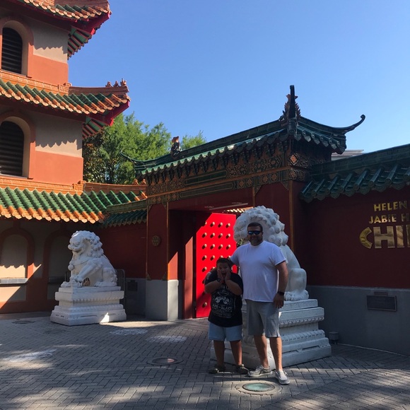 Meet your Posher, Monica - Picture 4 of 5